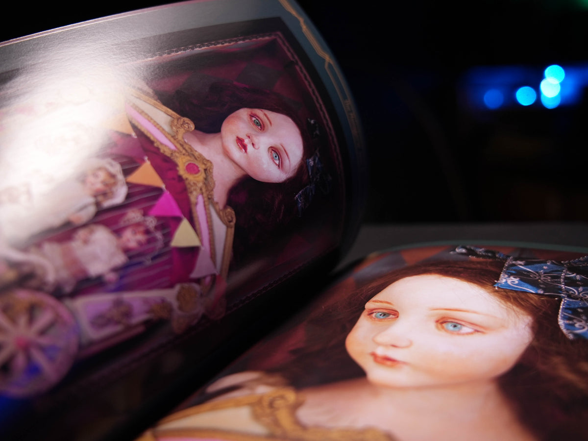 Mari Shimizu "Vita Nova" SIGNED