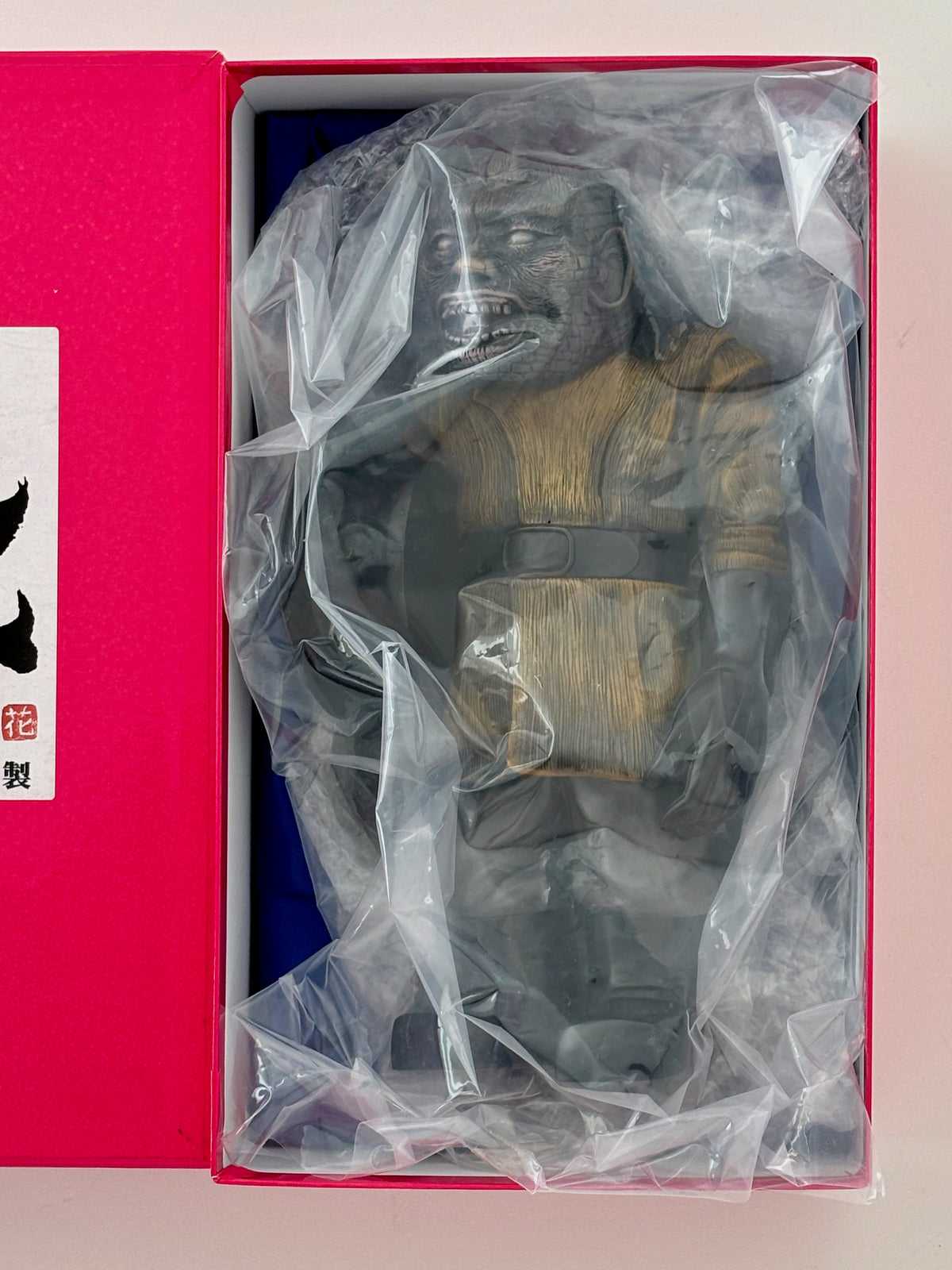 Gekkosha Siccaluna ”IZOU" Soft Vinyl Figure*